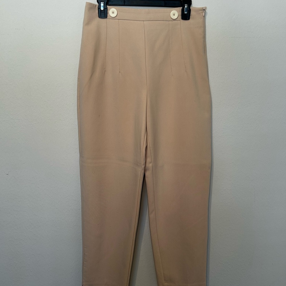 Zara Beige High-Waist Tapered Work Pants w/ Button Detail – Size L (US 10/12)